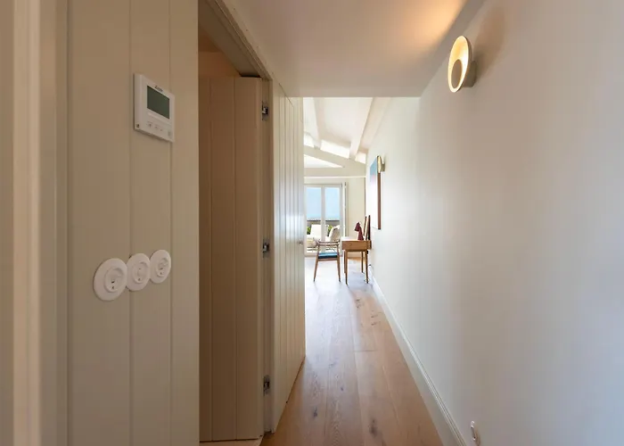 Oceanfront Near Historical Centre Villa Oporto