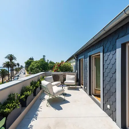 Oceanfront Near Downtown فيلة