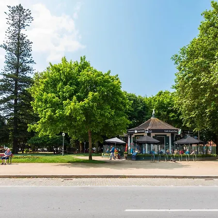 Oceanfront Near Historical Centre Villa *