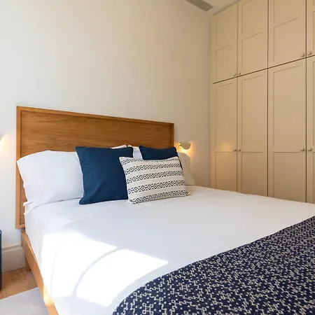 Villa Oceanfront Near Historical Centre *