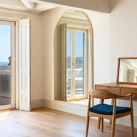 Oceanfront Near Historical Centre *