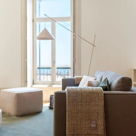 Villa Oceanfront Near Historical Centre *