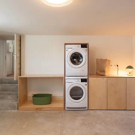 Oceanfront Near Historical Centre Villa Oporto