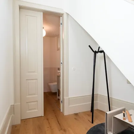 Oceanfront Near Historical Centre