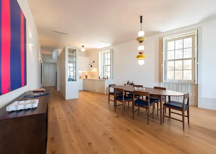 Oceanfront Near Historical Centre וילה