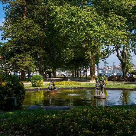 Oceanfront Near Historical Centre Βίλα *