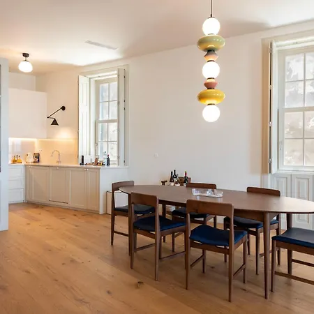 Oceanfront Near Historical Centre Βίλα